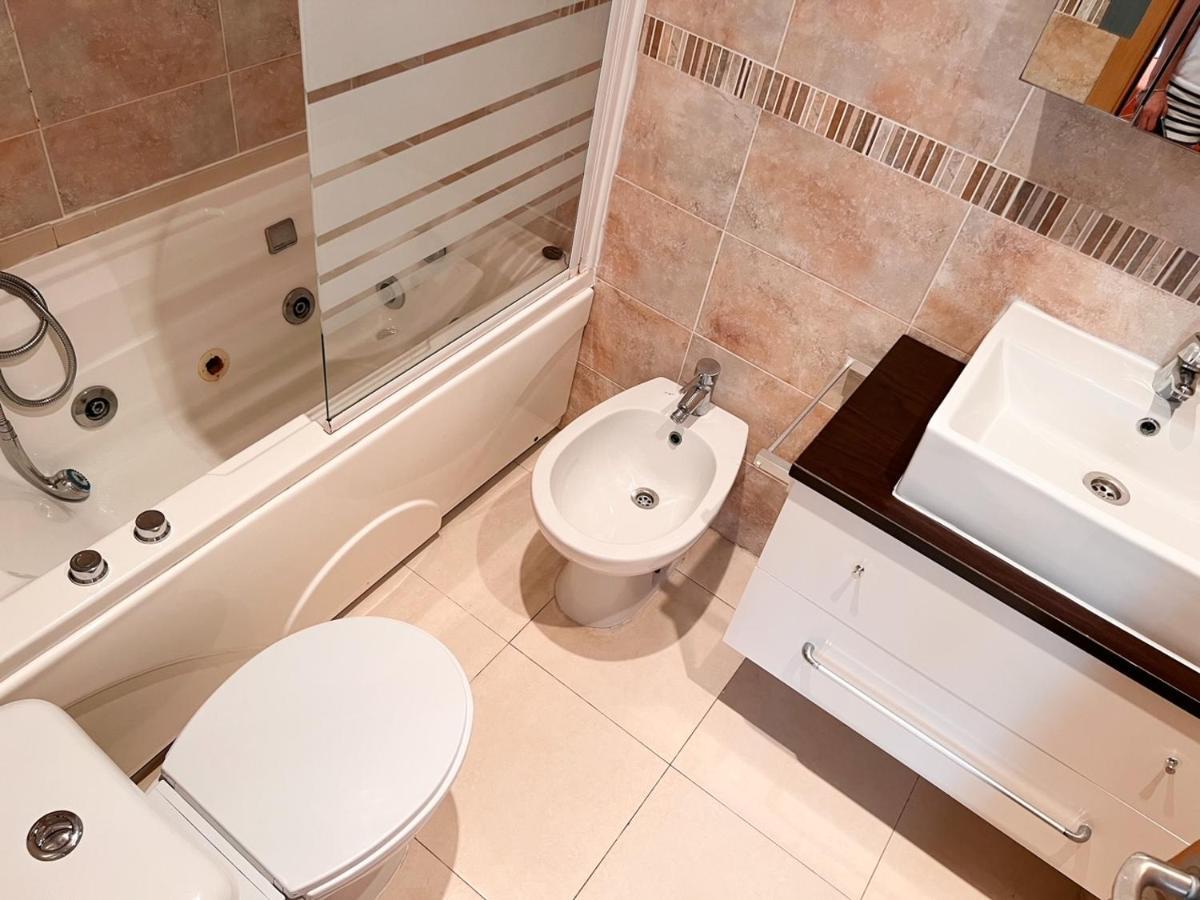אורופסה דל מר Apartamentos Boutique Calablanca מראה חיצוני תמונה